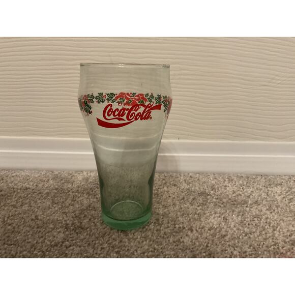Vtg Coca-Cola Holiday/Christmas Themed Glasses (2) - Picture 4 of 7